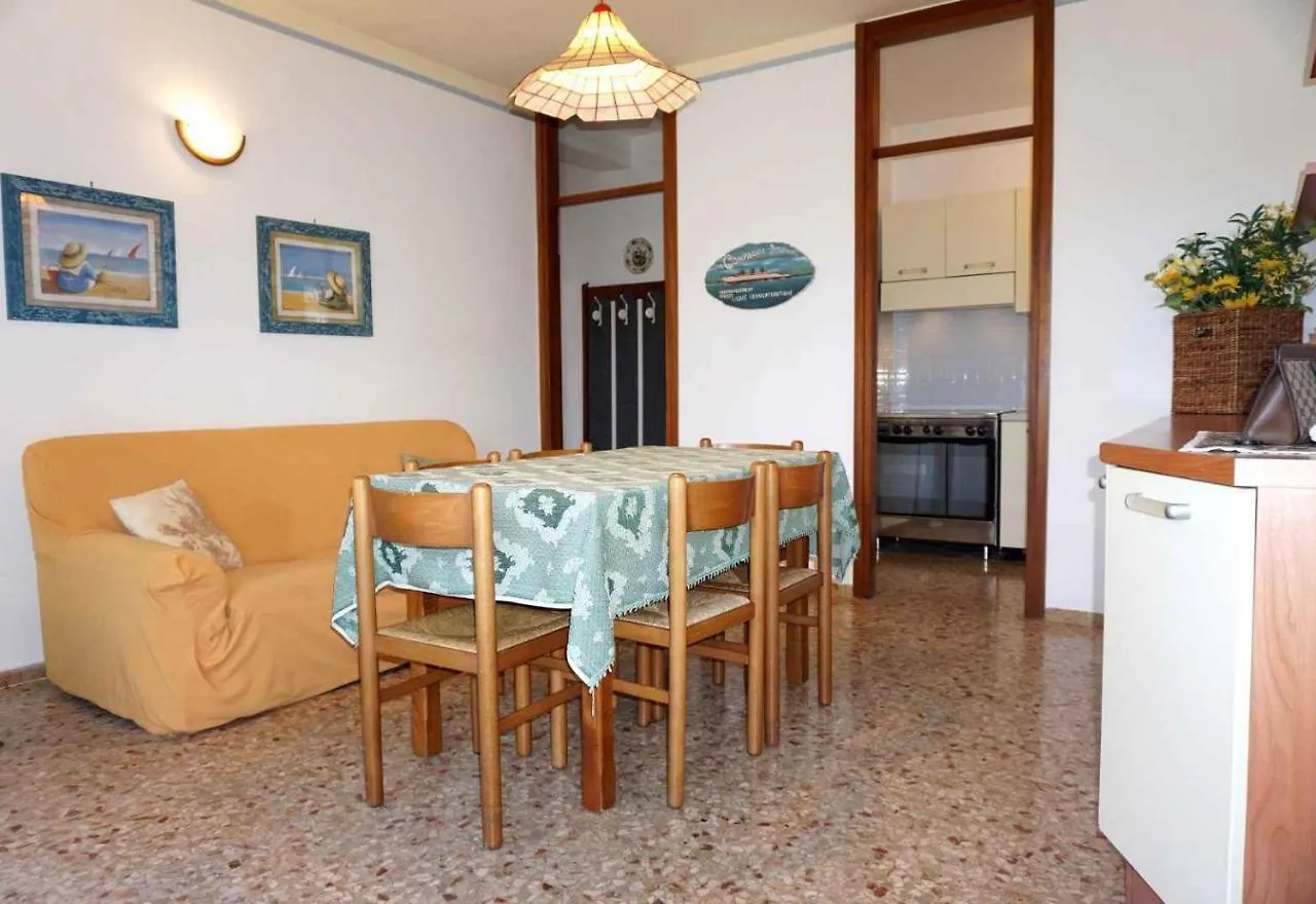 Διαμέρισμα Holiday Home Porto Santa Margherita 40288